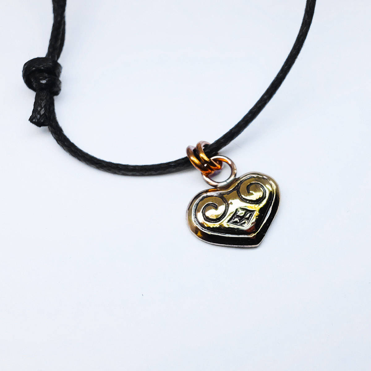 Lemmonsydän (pronssinen) - Image 3